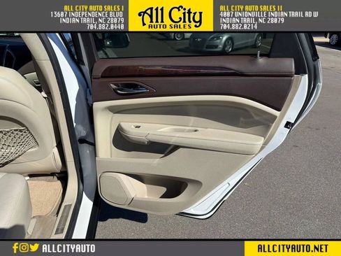 Used 2010 Cadillac SRX Premium FWD image 16