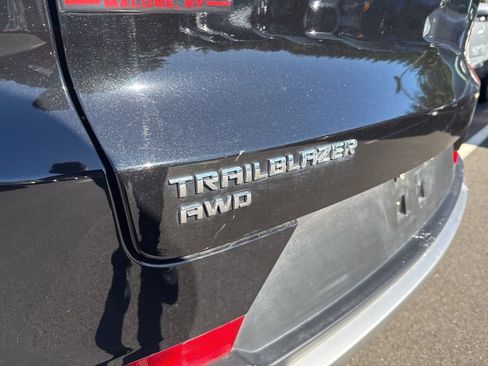 Used 2023 Chevrolet TrailBlazer LT w/ Convenience Package image 13
