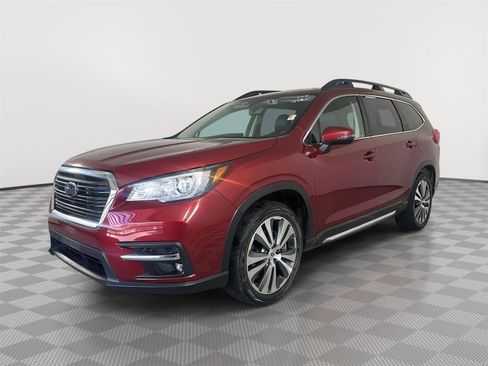 Used 2022 Subaru Ascent Limited w/ Technology Package AWD/4WD image 3