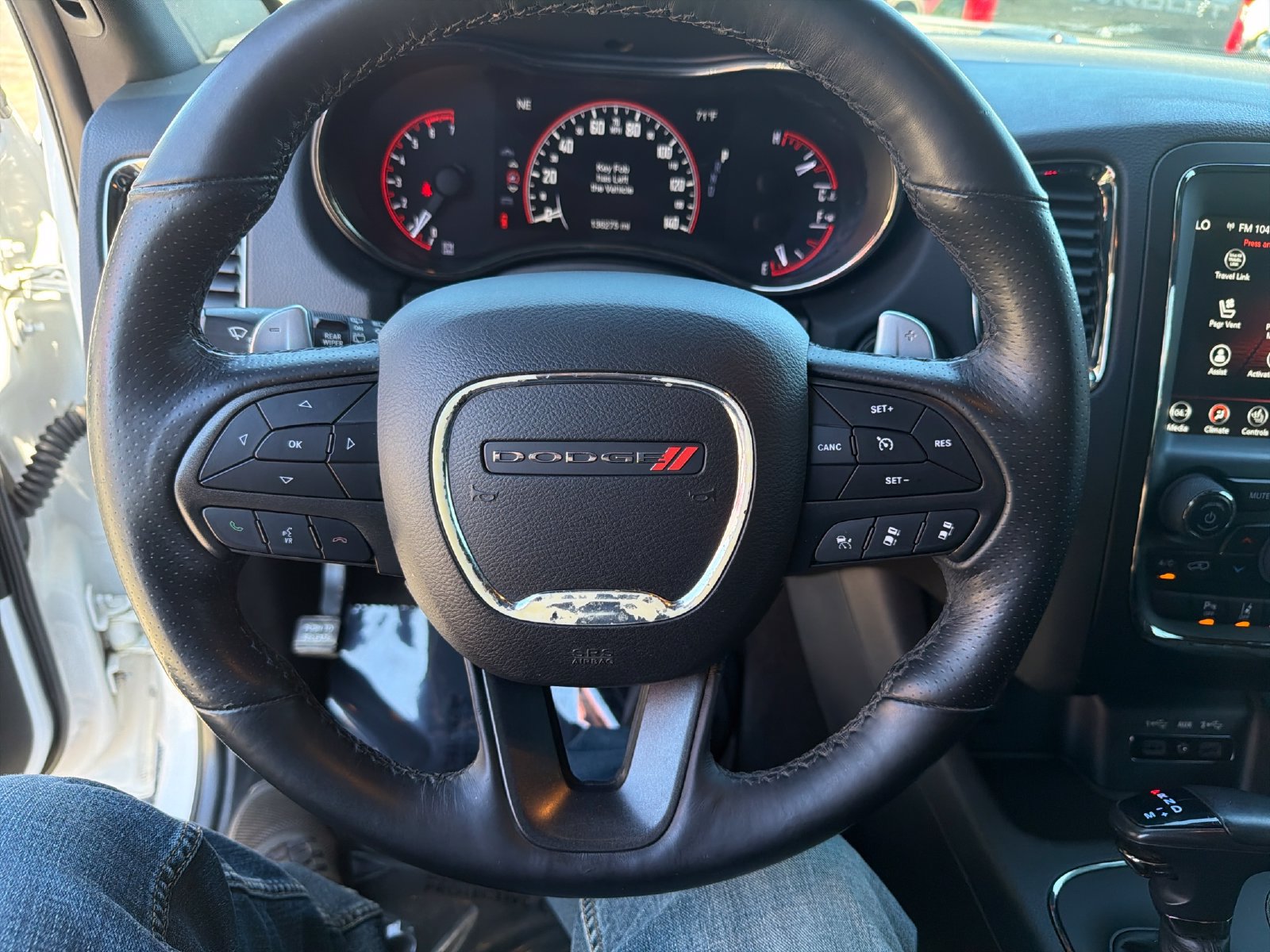 Used 2018 Dodge Durango R/T w/ Technology Group AWD/4WD image 16