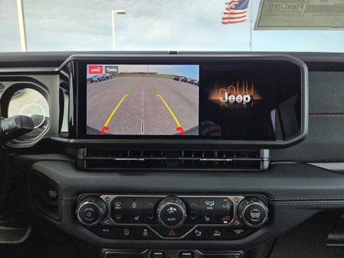 New 2026 Jeep Wrangler Unlimited Rubicon image 37