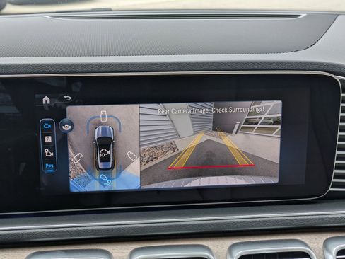 New 2026 Mercedes-Benz GLE 450e 4MATIC image 13