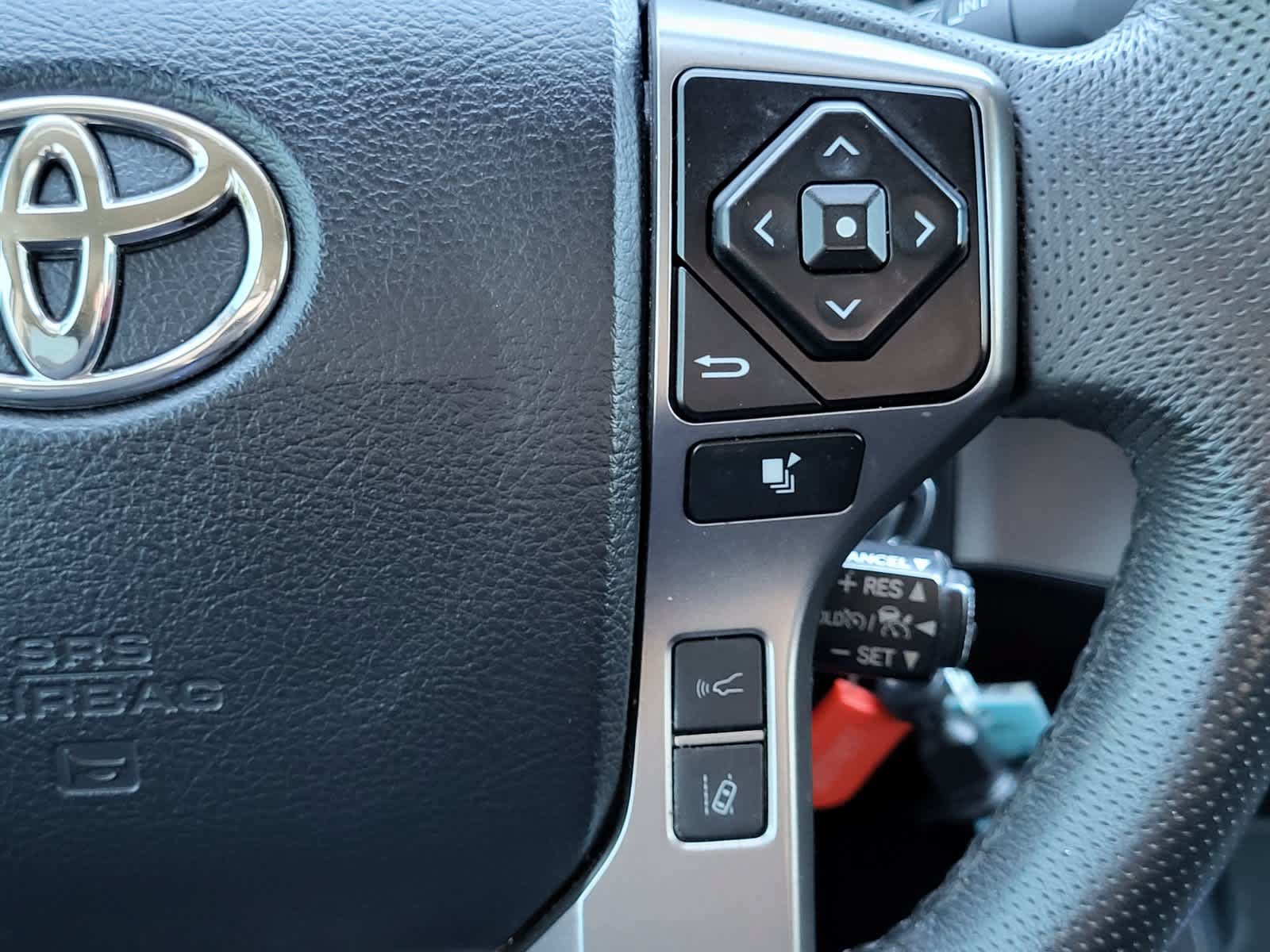 Used 2023 Toyota Tacoma SR5 RWD image 16