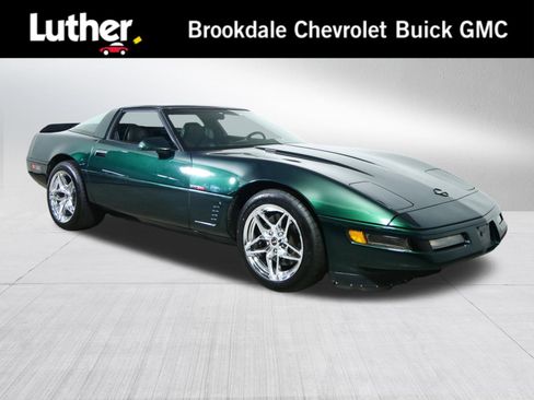 Used 1995 Chevrolet Corvette Coupe RWD image 1