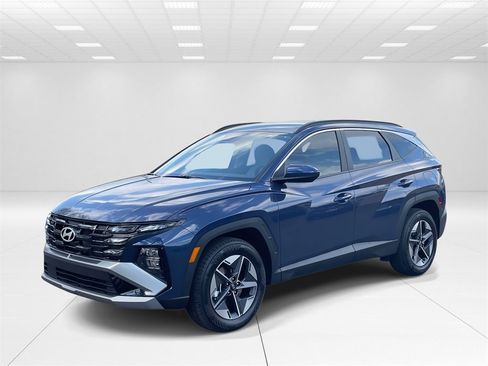 New 2026 Hyundai Tucson SEL image 3