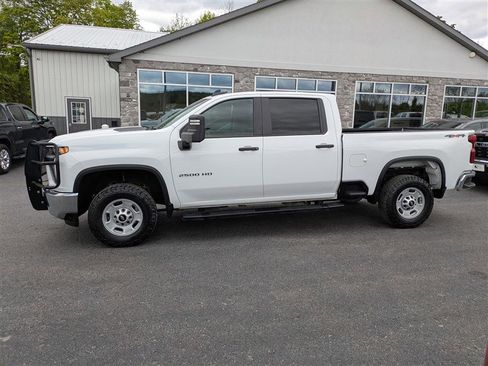 Used 2023 Chevrolet Silverado 2500 W/T w/ WT Convenience Package AWD/4WD image 3