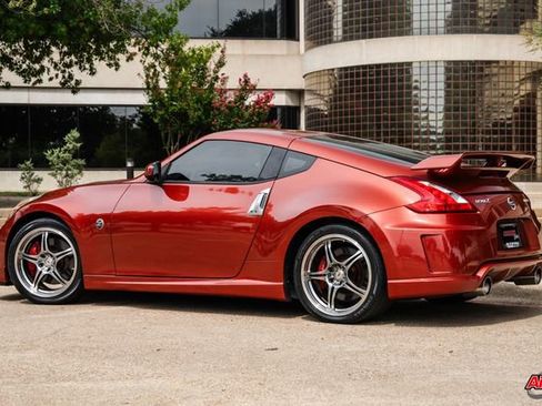 Used 2013 Nissan 370Z NISMO image 51