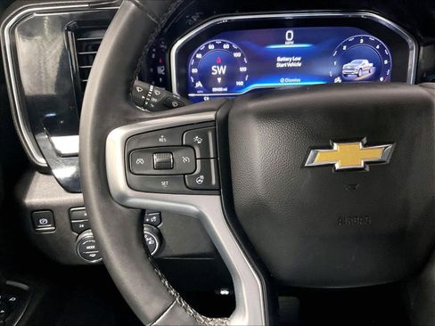 Used 2024 Chevrolet Silverado 1500 LT AWD/4WD image 22
