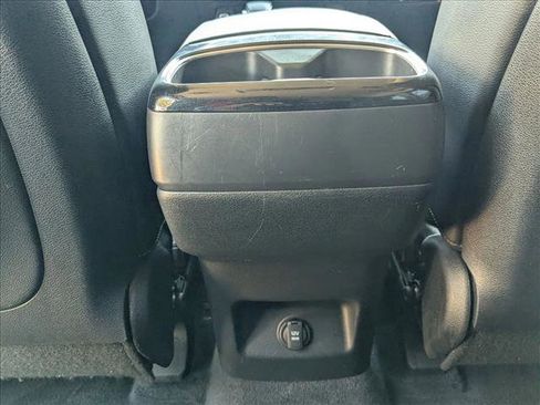 Used 2020 Kia Telluride EX image 18