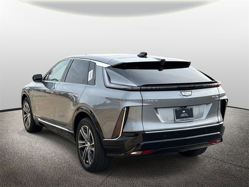 New 2026 Cadillac Lyriq Premium Luxury image 4