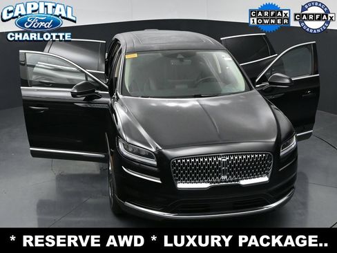 Used 2023 Lincoln Nautilus Reserve w/ Luxury Package AWD/4WD image 32