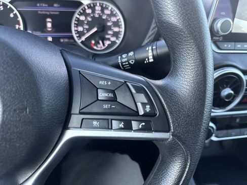 Used 2023 Nissan Sentra SV image 32