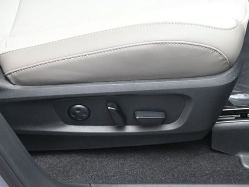 New 2026 INFINITI QX60 Luxe w/ Cargo Package image 44