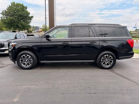 Used 2024 Ford Expedition Max XLT RWD image 37