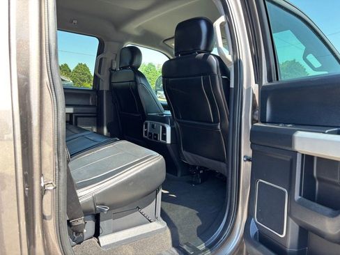 Used 2020 Ford F250 Lariat w/ Lariat Value Package image 29