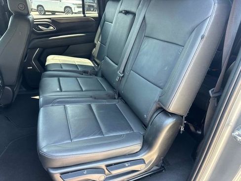 Used 2024 Chevrolet Suburban LT AWD/4WD image 16
