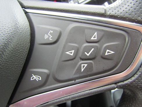 Used 2024 Chevrolet Malibu LT FWD image 23