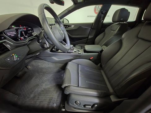 Used 2022 Audi A5 2.0T Premium Plus w/ Premium Plus image 17