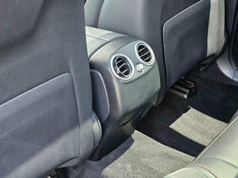 Certified 2022 Mercedes-Benz GLC 43 AMG 4MATIC image 27