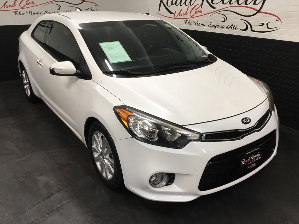 Used 2015 Kia Forte Koup EX FWD image 2