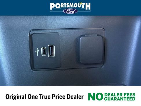 New 2026 Ford Explorer Active image 16