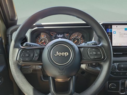 Used 2026 Jeep Wrangler Unlimited Sport AWD/4WD image 20