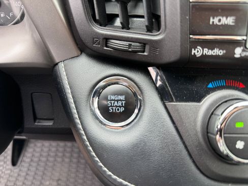 Used 2018 Toyota RAV4 XLE w/ Plus Extra Value Package image 26