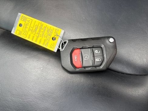 Used 2021 Jeep Wrangler Unlimited Sahara AWD/4WD image 47