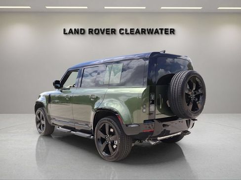 New 2026 Land Rover Defender 110 X-Dynamic SE AWD/4WD image 3