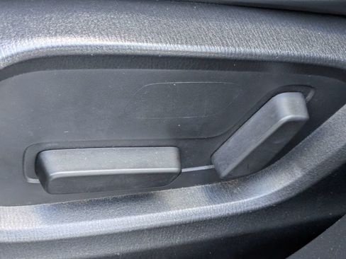 Used 2021 MAZDA CX-5 Touring FWD image 11