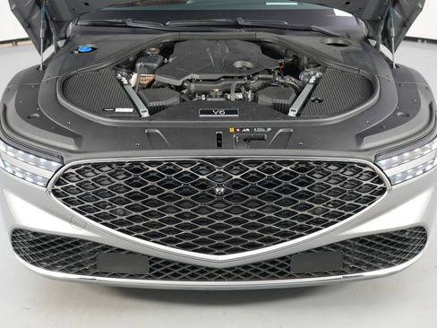 Used 2024 Genesis G90 3.5T image 8