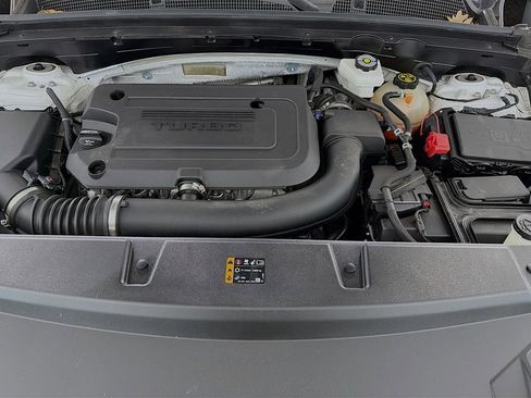 Used 2023 Buick Envision Essence w/ Sport Touring Package image 35