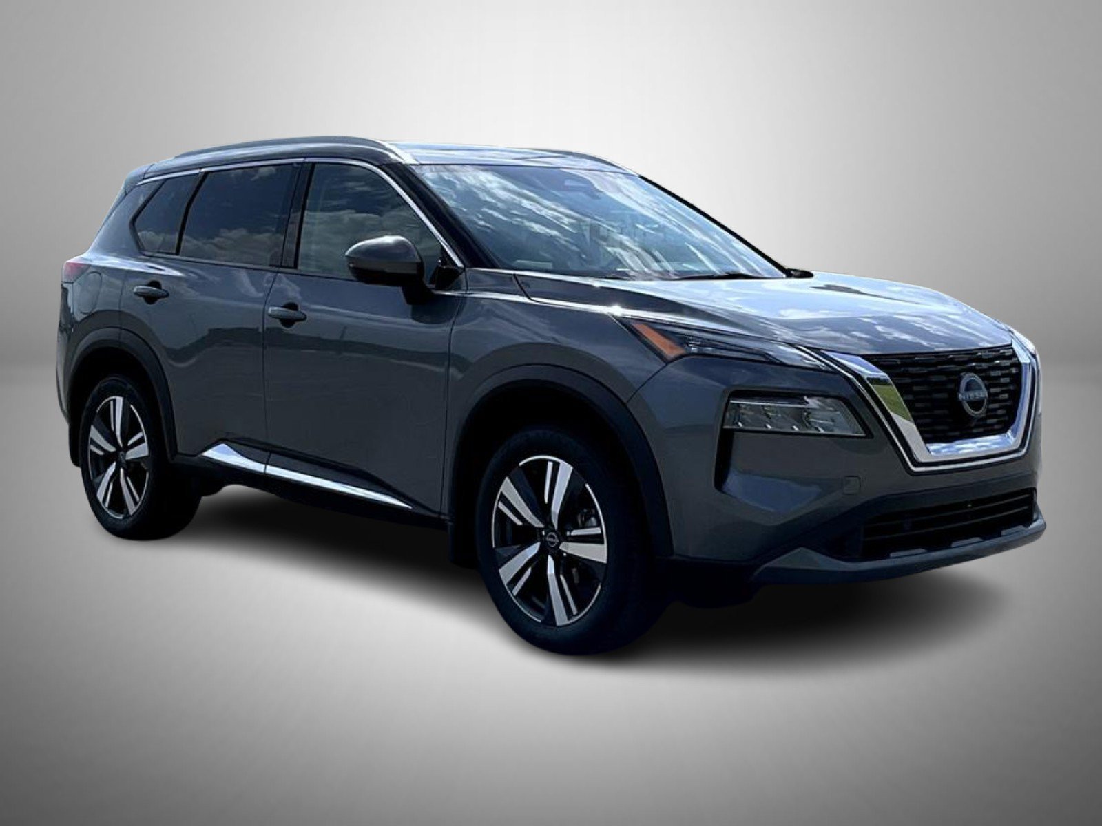 Used 2023 Nissan Rogue SL AWD/4WD image 3