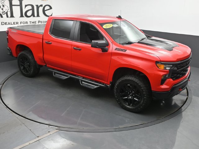 Used 2023 Chevrolet Silverado 1500 Custom Trail Boss w/ LPO, Dark Essentials Package AWD/4WD image 52