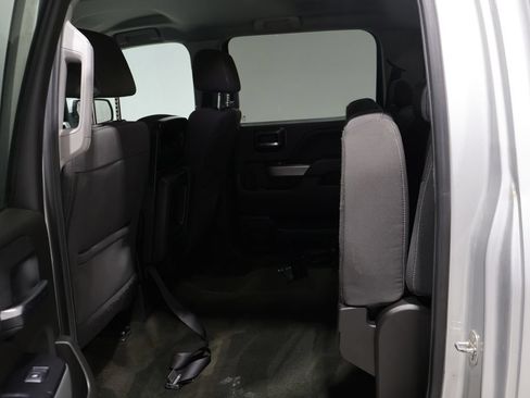 Used 2018 Chevrolet Silverado 1500 LT w/ All Star Edition AWD/4WD image 18