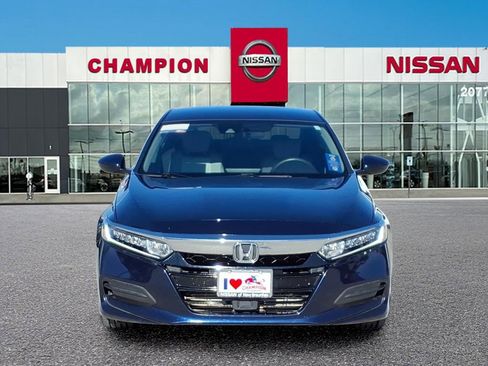 Used 2018 Honda Accord LX image 3