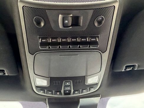 Used 2019 Ford F150 Raptor w/ Equipment Group 802A Luxury image 28