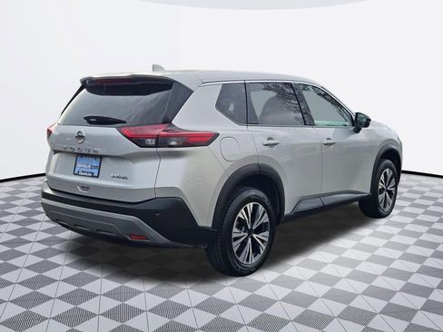 Used 2021 Nissan Rogue SV image 6