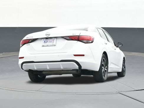 Used 2024 Nissan Sentra SV image 45