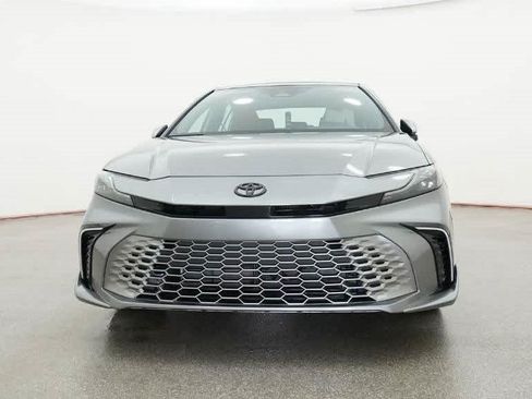 Used 2026 Toyota Camry XSE FWD image 18