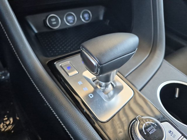 Used 2025 Genesis G70 2.5T AWD/4WD image 12