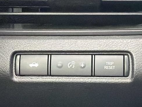 Certified 2024 Nissan Altima 2.5 SR FWD image 21