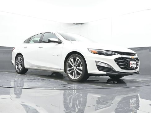 Used 2023 Chevrolet Malibu LT w/ Driver Confidence Package FWD image 48