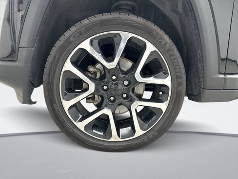 Used 2018 Jeep Compass Limited w/ Navigation Group AWD/4WD image 12
