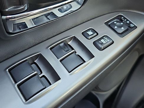 Used 2024 Mitsubishi Outlander Sport SE image 23