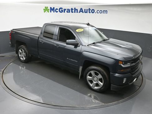 Used 2018 Chevrolet Silverado 1500 LT w/ All Star Edition image 3