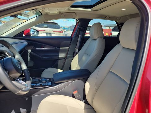 Used 2025 MAZDA CX-30 AWD 2.5 S w/ Preferred Package image 15