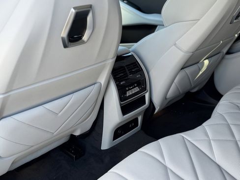 Used 2026 BMW XM Label Red image 27