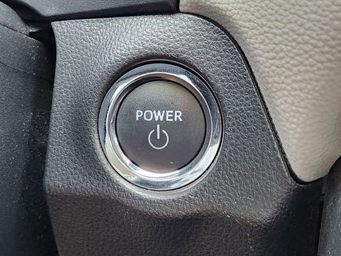 Used 2023 Toyota RAV4 Limited image 15