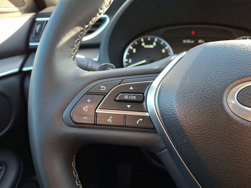 Certified 2022 INFINITI QX50 Luxe image 20